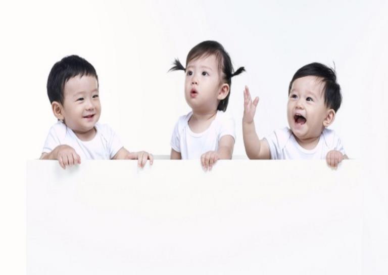 오감자연놀이 반짝반짝 똘망이 이미지