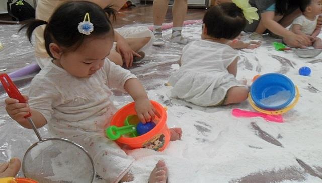 7~8월｜자연놀이터 숲 이미지